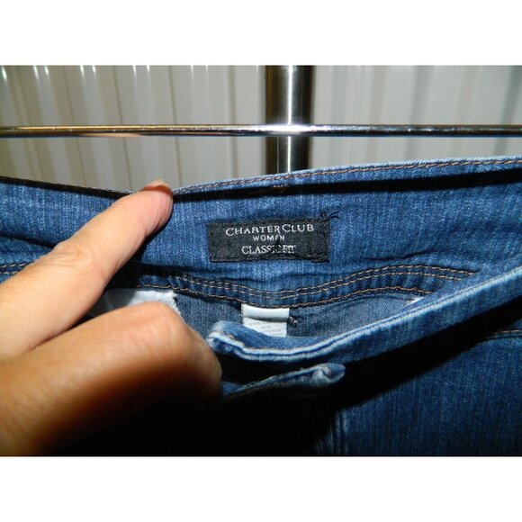 Charter Club Womens Blue Denim Capri Jeans Size 16W Classic Fit Button Accents - Picture 6 of 10